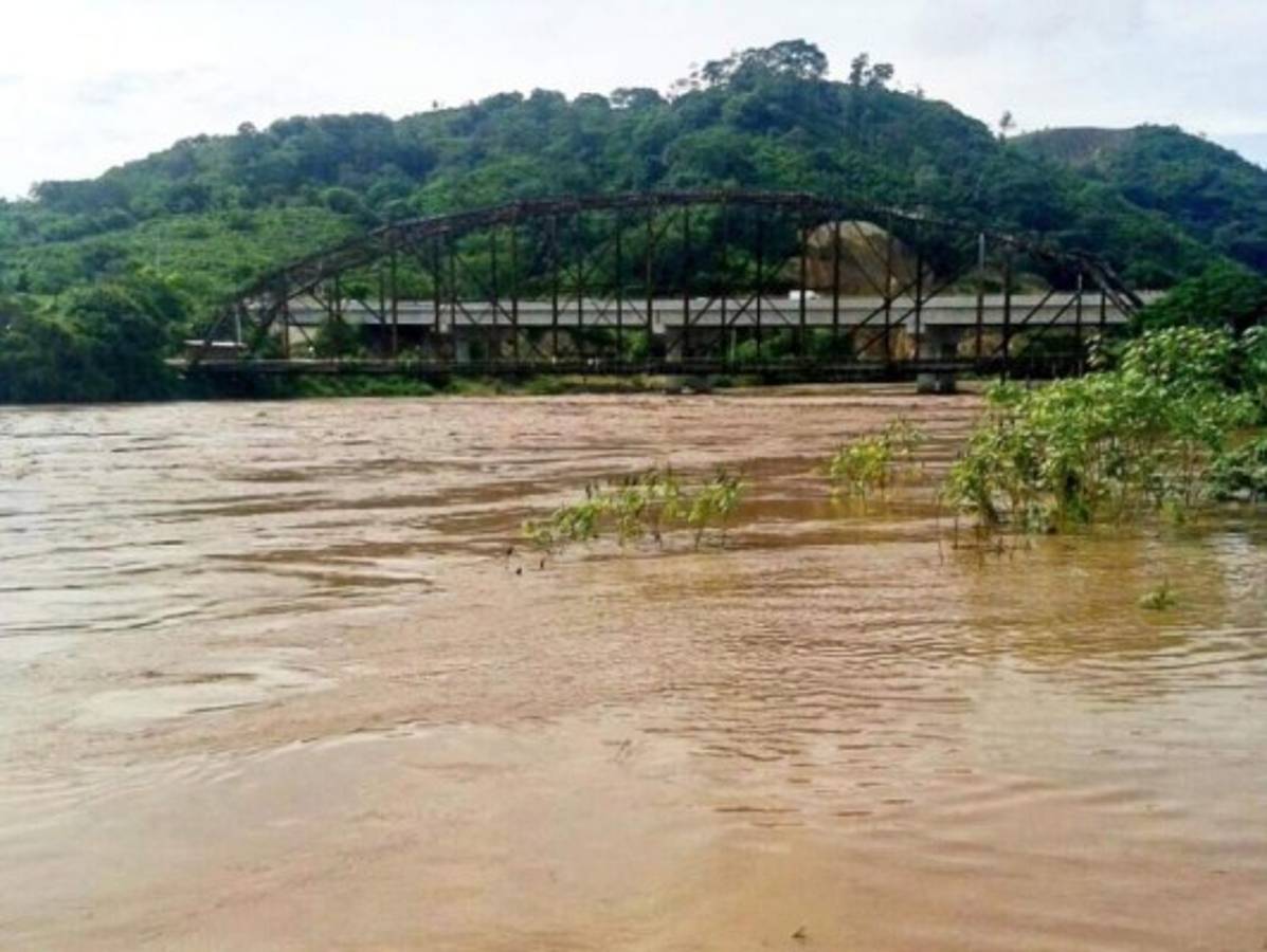 Alerta roja en la zona norte de Honduras