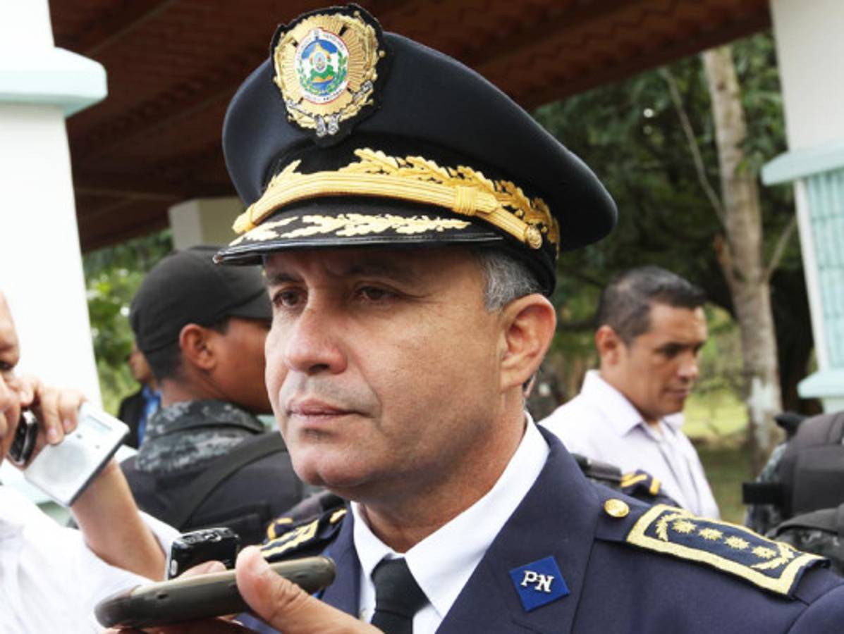 Ramírez al ministro: 'Separe a ese señor”