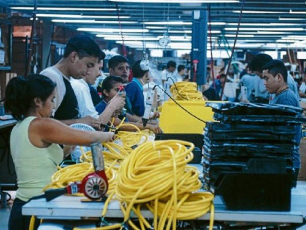 Repunta en Honduras maquila electrónica