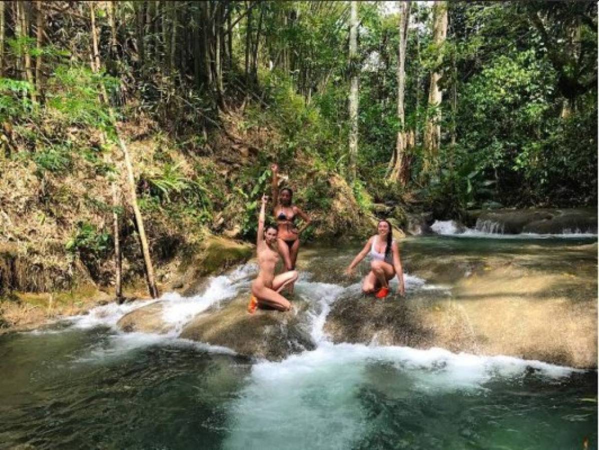 Las sensuales vacaciones de Bella Hadid en Jamaica