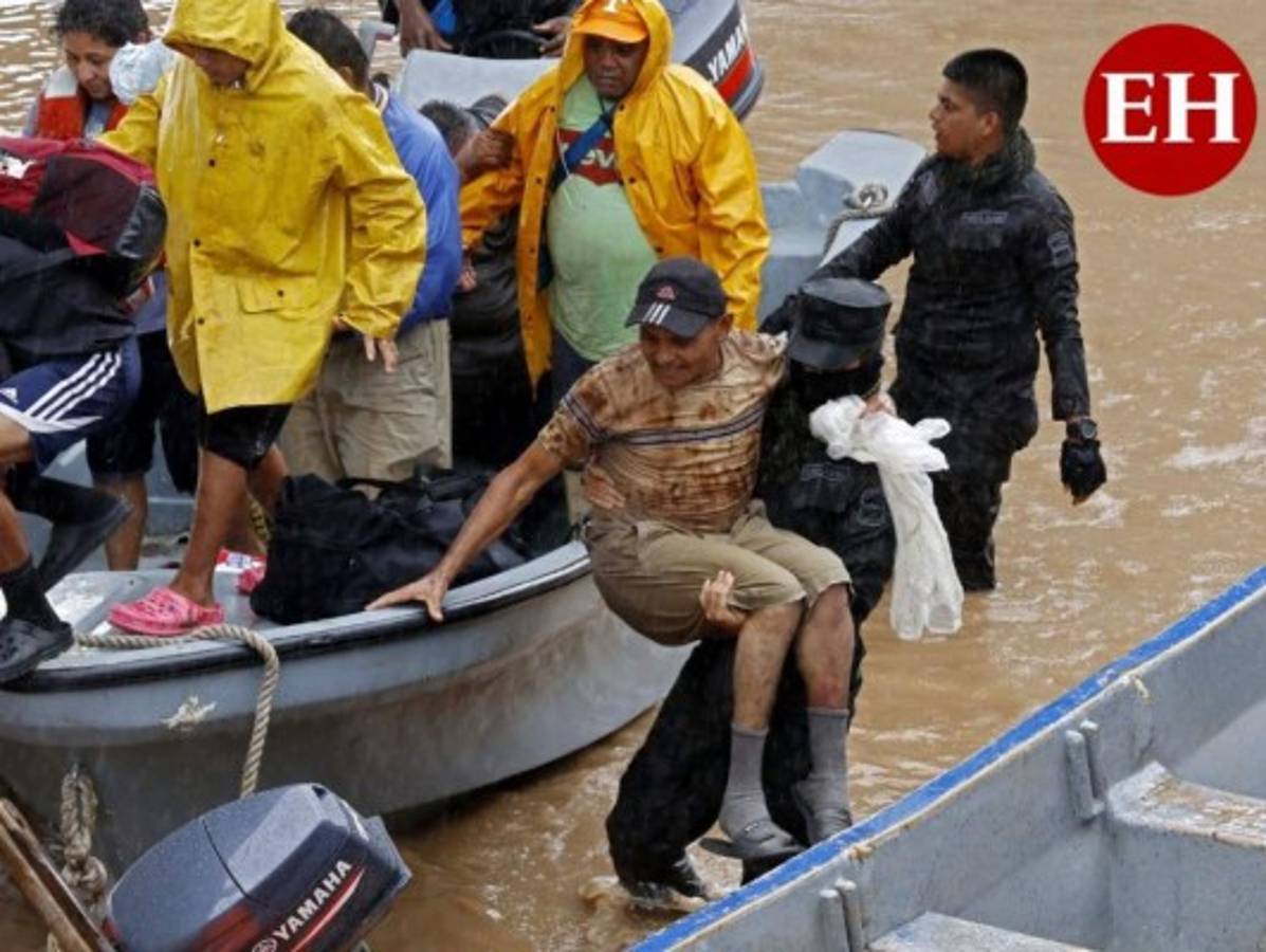 Pesadilla sufren en el valle de Sula tras el paso de Iota y Eta