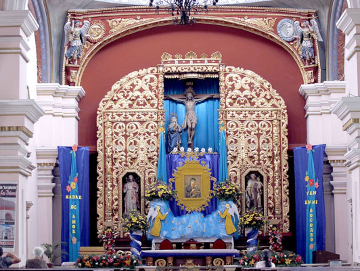FOTOS: Iglesia Los Dolores, ícono de la historia