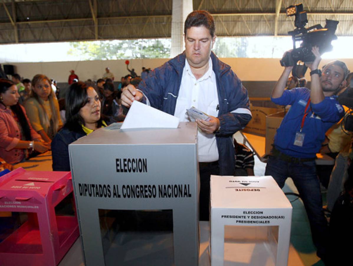 TSE inaugura las elecciones primarias Honduras 2012