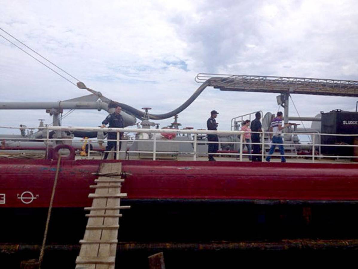 Decomisan en Honduras 150 mil galones de diésel de Venezuela