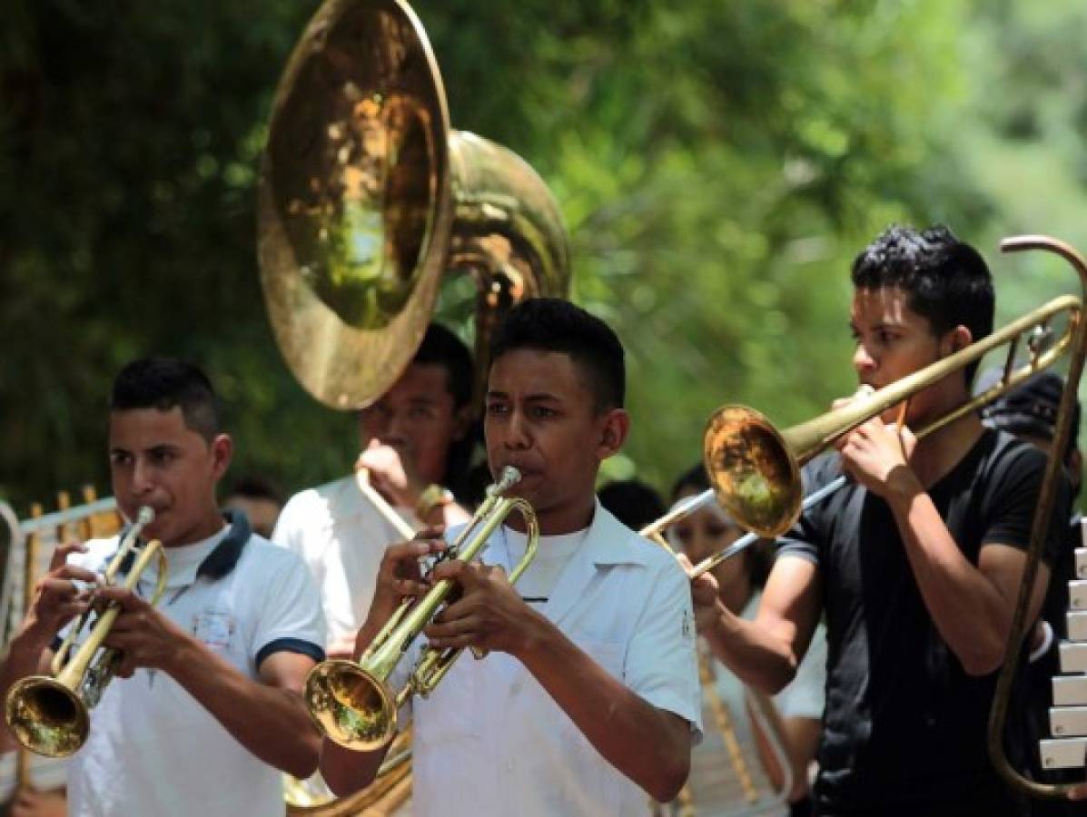 Así se prepararon las bandas para el 15 de septiembre