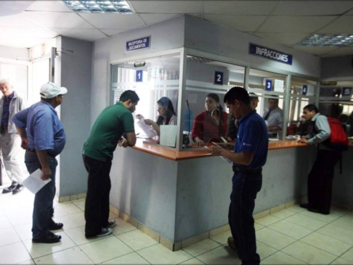 Honduras: Hasta hoy se emitirán licencias en Dirección de Tránsito
