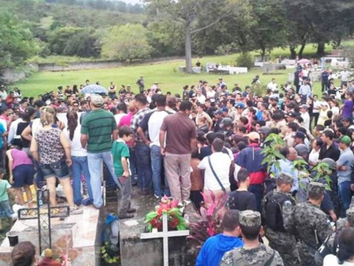 Último adiós a Miss Honduras Mundo y a su hermana