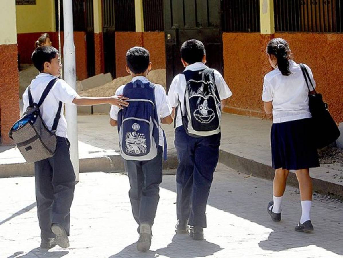 Educación intervendrá 10 escuelas de Honduras