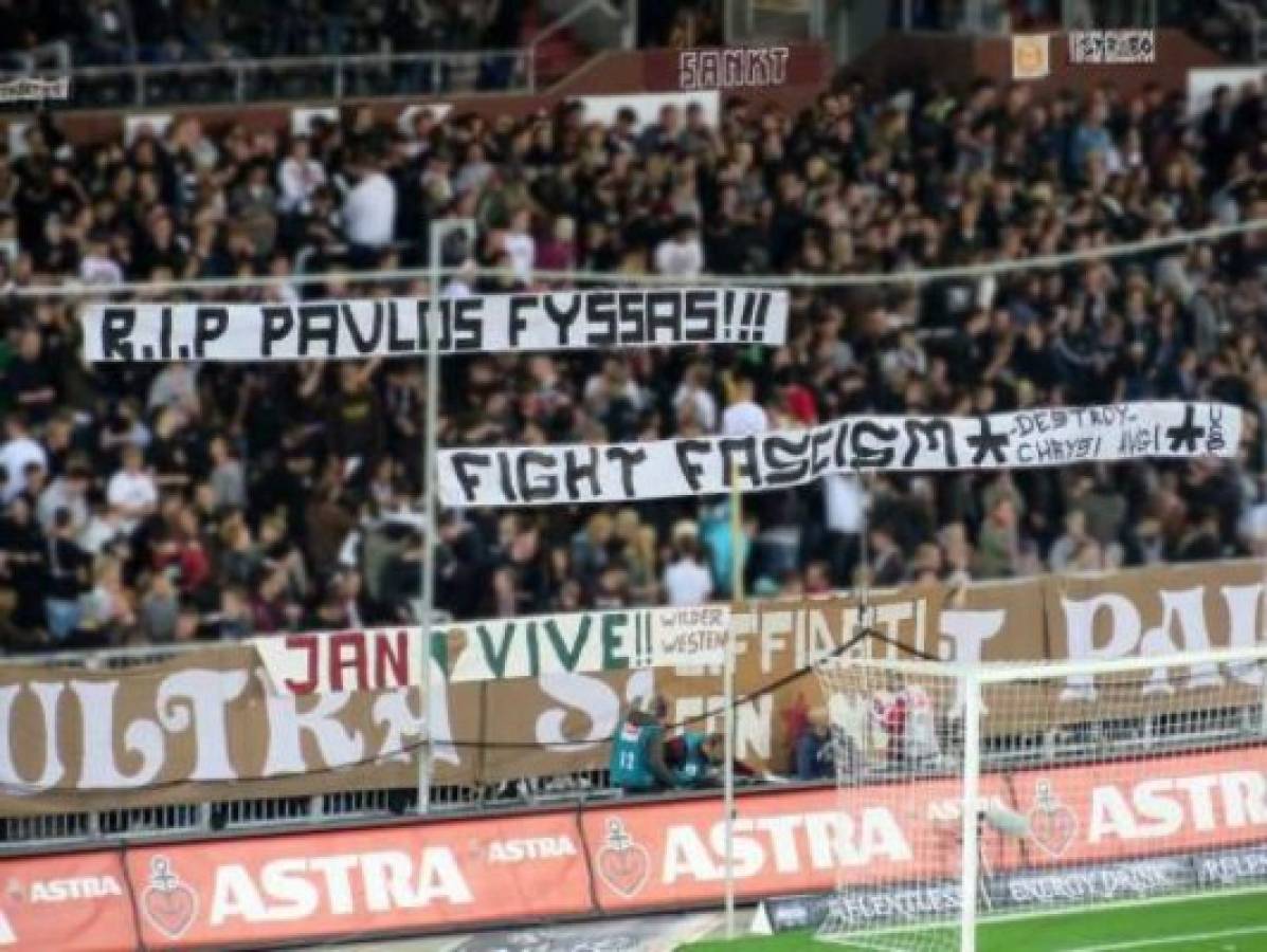 Barra de club alemán dedica manta a la hondureña Berta Cáceres