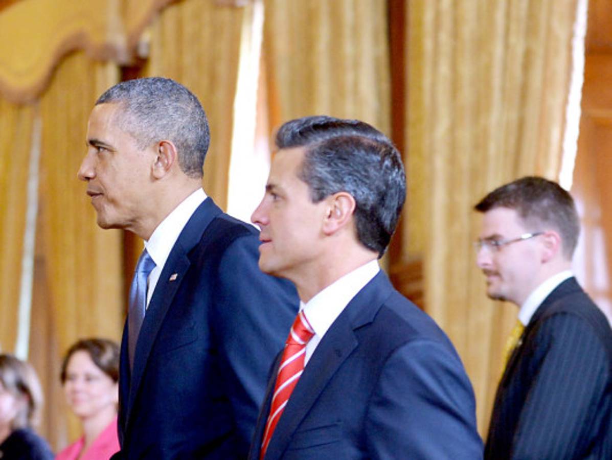 Obama inicia breve visita a México