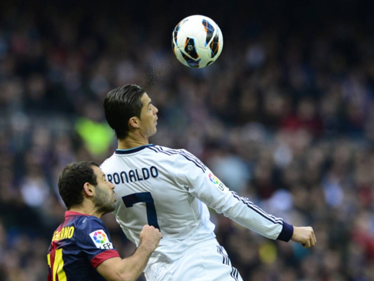 Real Madrid derrota 2-1 al líder Barcelona en el Clásico español