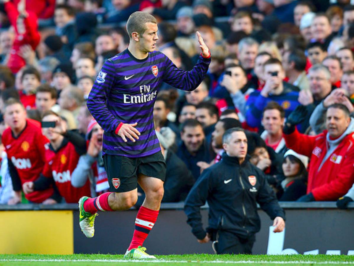 United vence a Arsenal (2-1) con gol de Van Persie