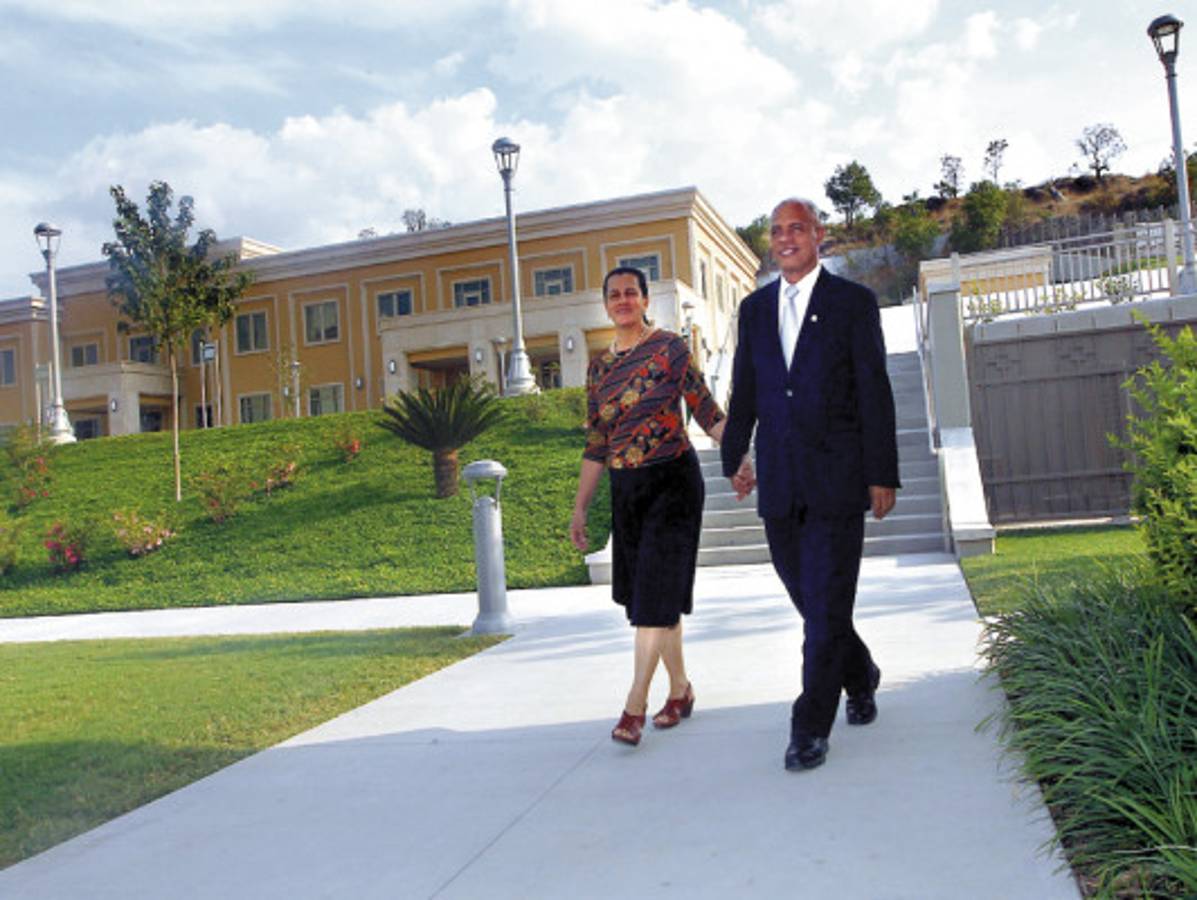 'Vivamos de acuerdo a los ingresos'