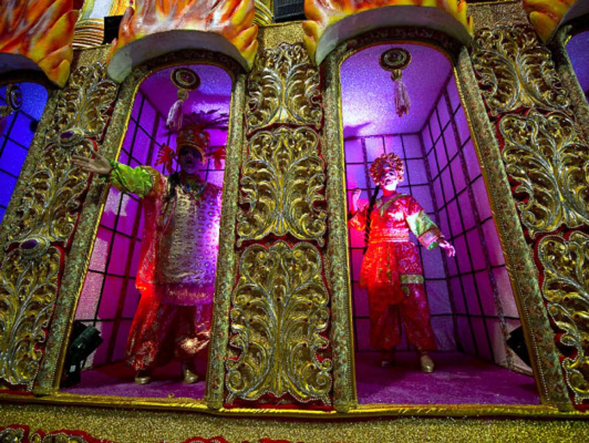 Arranca la mayor fiesta callejera del carnaval de Rio