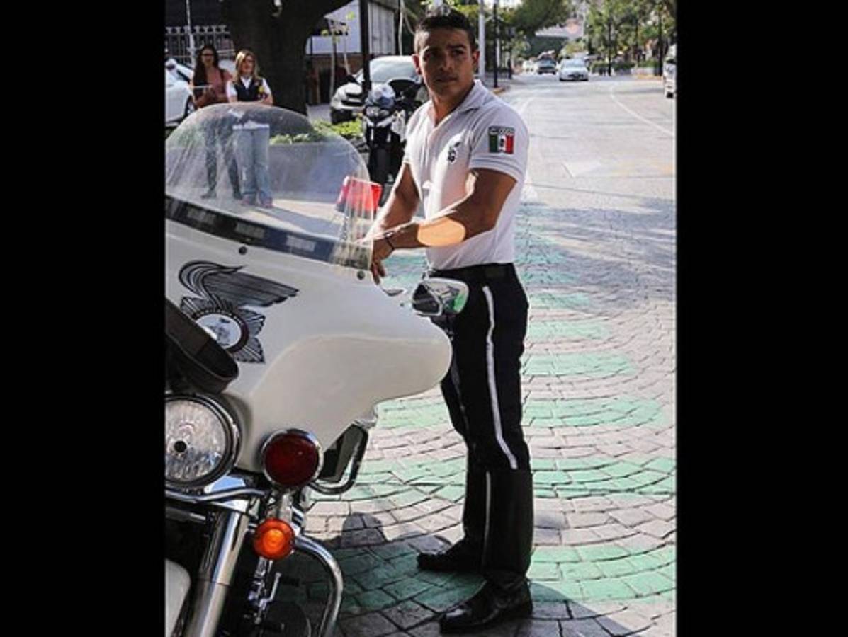 Ellos son los 8 policías más atractivos del mundo