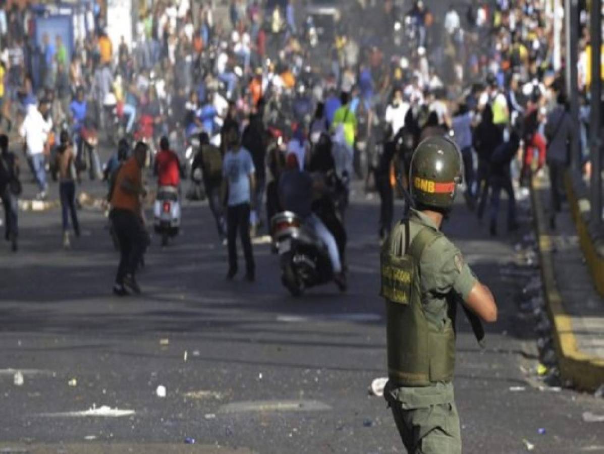 Mueren dos personas en protestas en Venezuela
