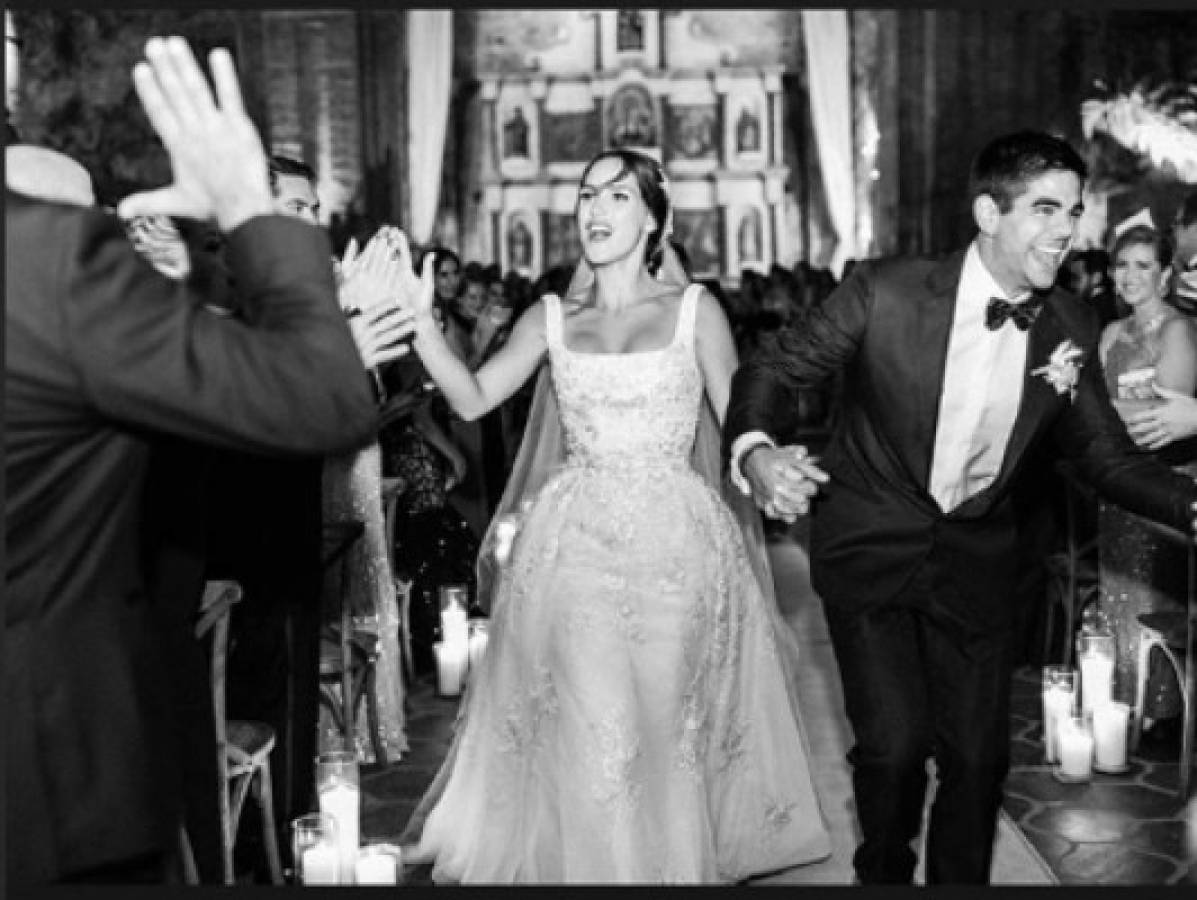 Hija de Ricardo Arjona publica fotos inéditas de su boda en Guatemala