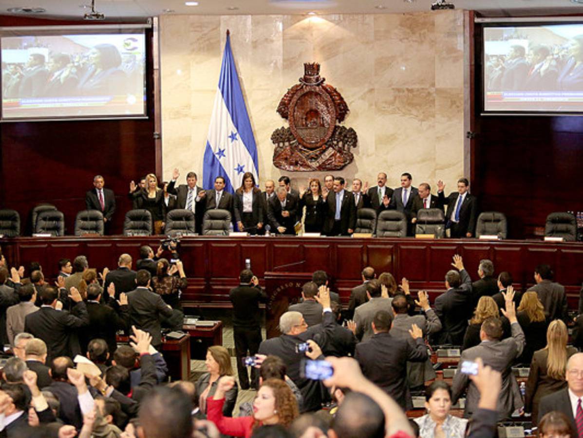 Nueva directiva del CN fue electa por 76 diputados