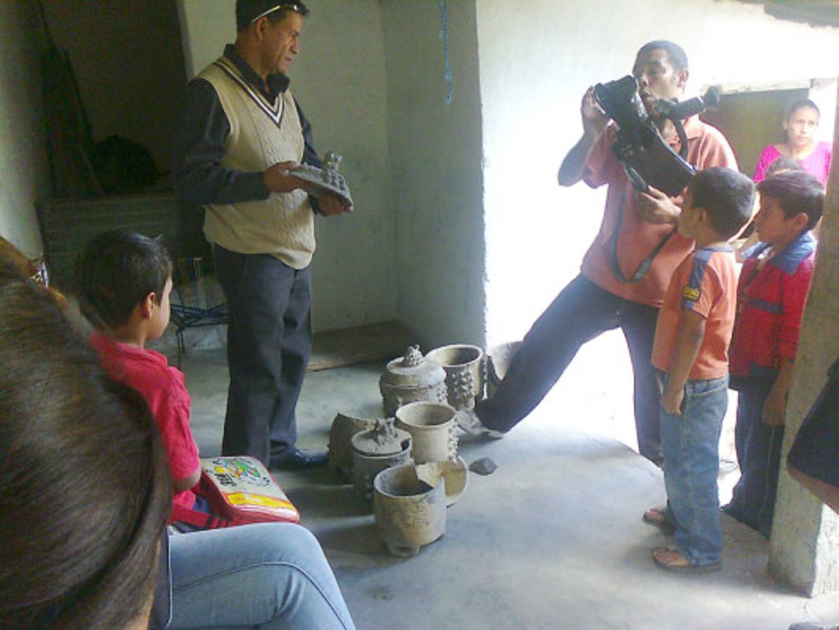 Impresionante hallazgo de vasijas lencas en Comayagua