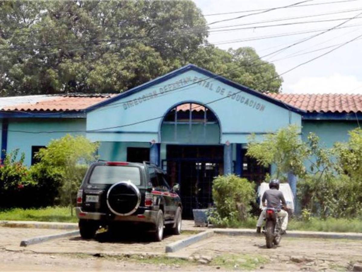 Suspendida Junta de Selección Docente por tráfico de plazas