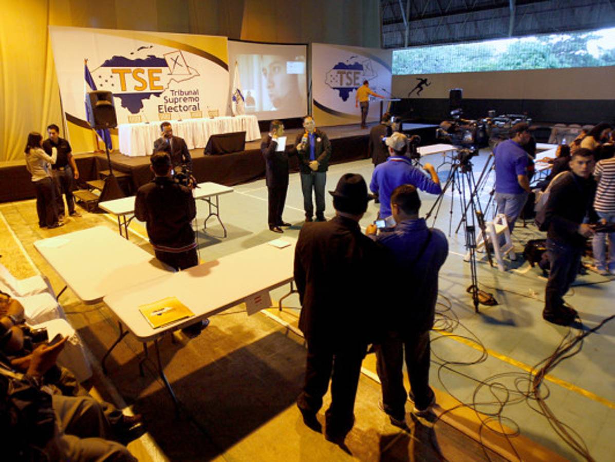 TSE inaugura las elecciones primarias Honduras 2012