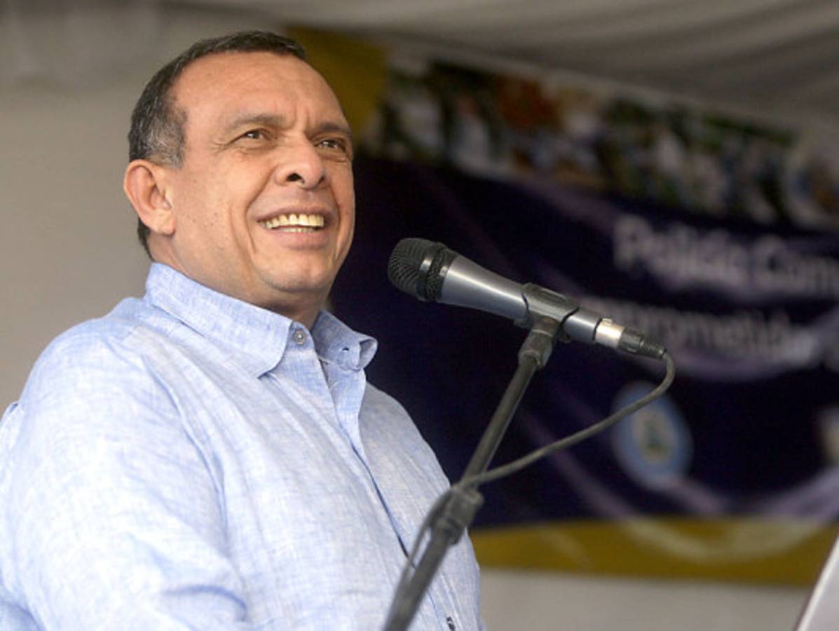 Presidente de Honduras asistirá a investidura del Papa