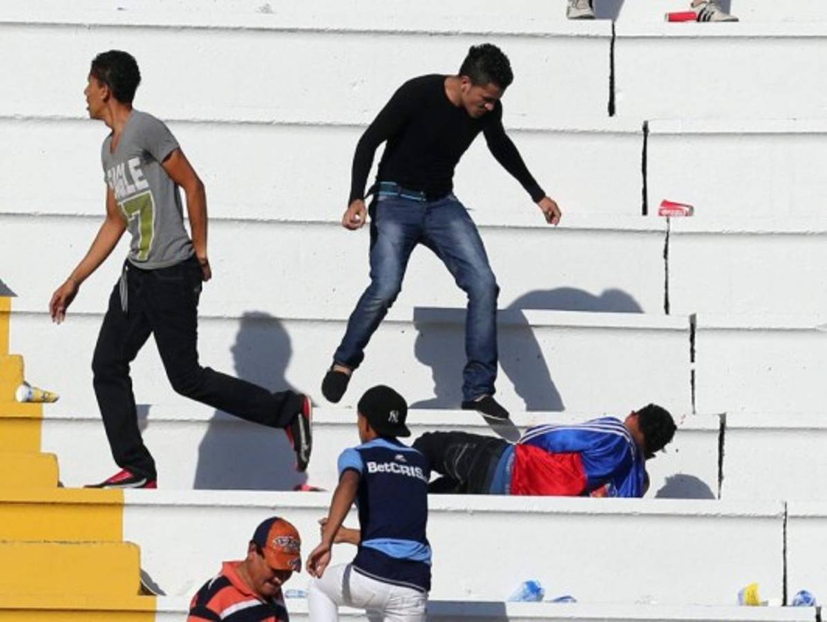 Violencia en el Olimpia-Motagua mancha imagen de fútbol de Honduras
