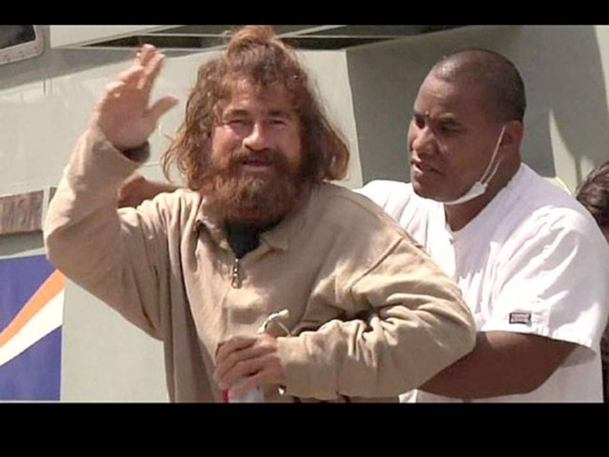 Salvadoreño sobrevivió a naufragio de película