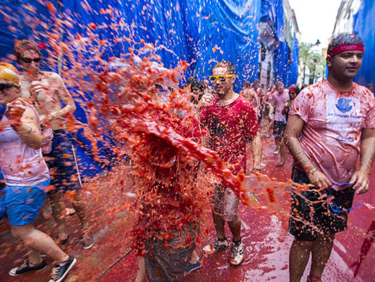 La tradicional batalla de tomates pasa a ser pagada