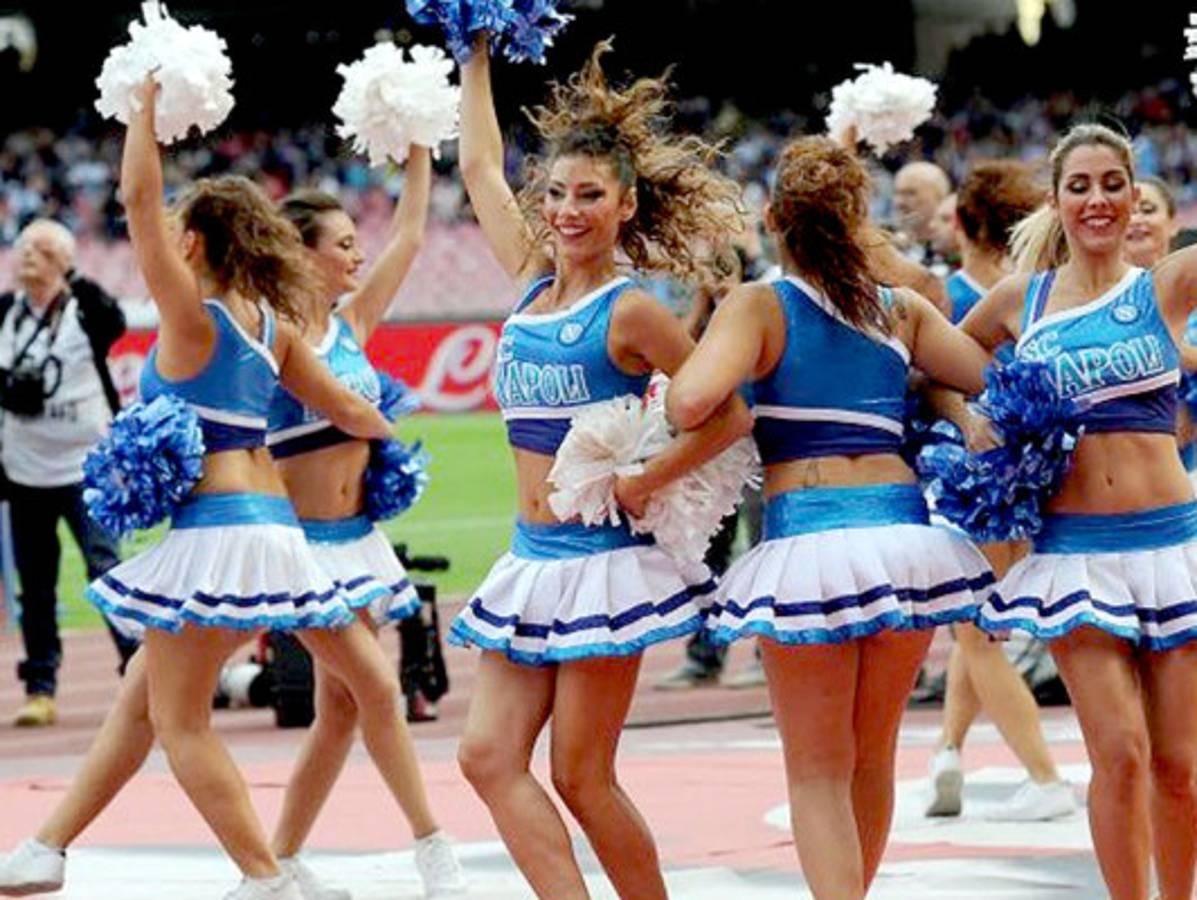 VIDEO: Las bellas porristas del Nápoles