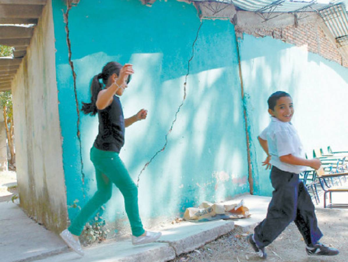 Dañado el 75 por ciento de escuelas en la capital de Honduras