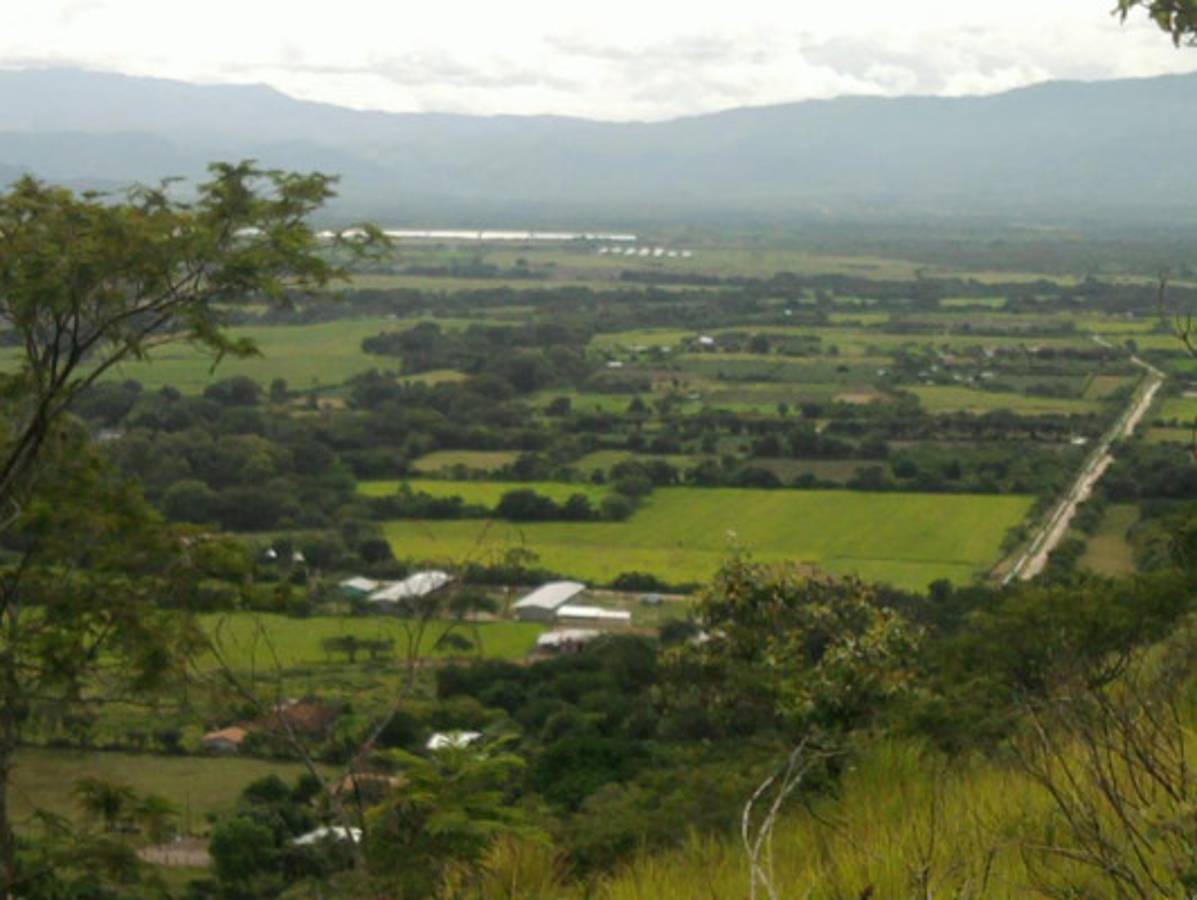 Impresionante hallazgo de vasijas lencas en Comayagua