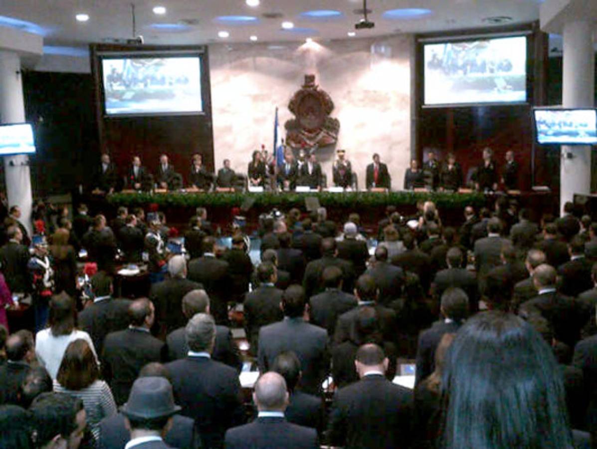 Porfirio Lobo: 'Acepto mis desaciertos'