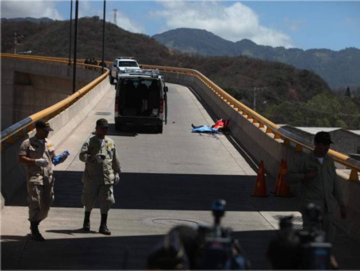 Sicarios ejecutan a tres modelos en la salida a Valle de Ángeles