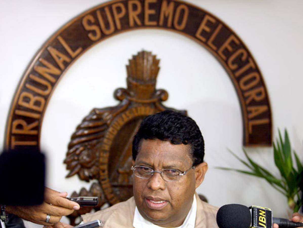 TSE: Si hubo fraude fue en las mesas receptoras