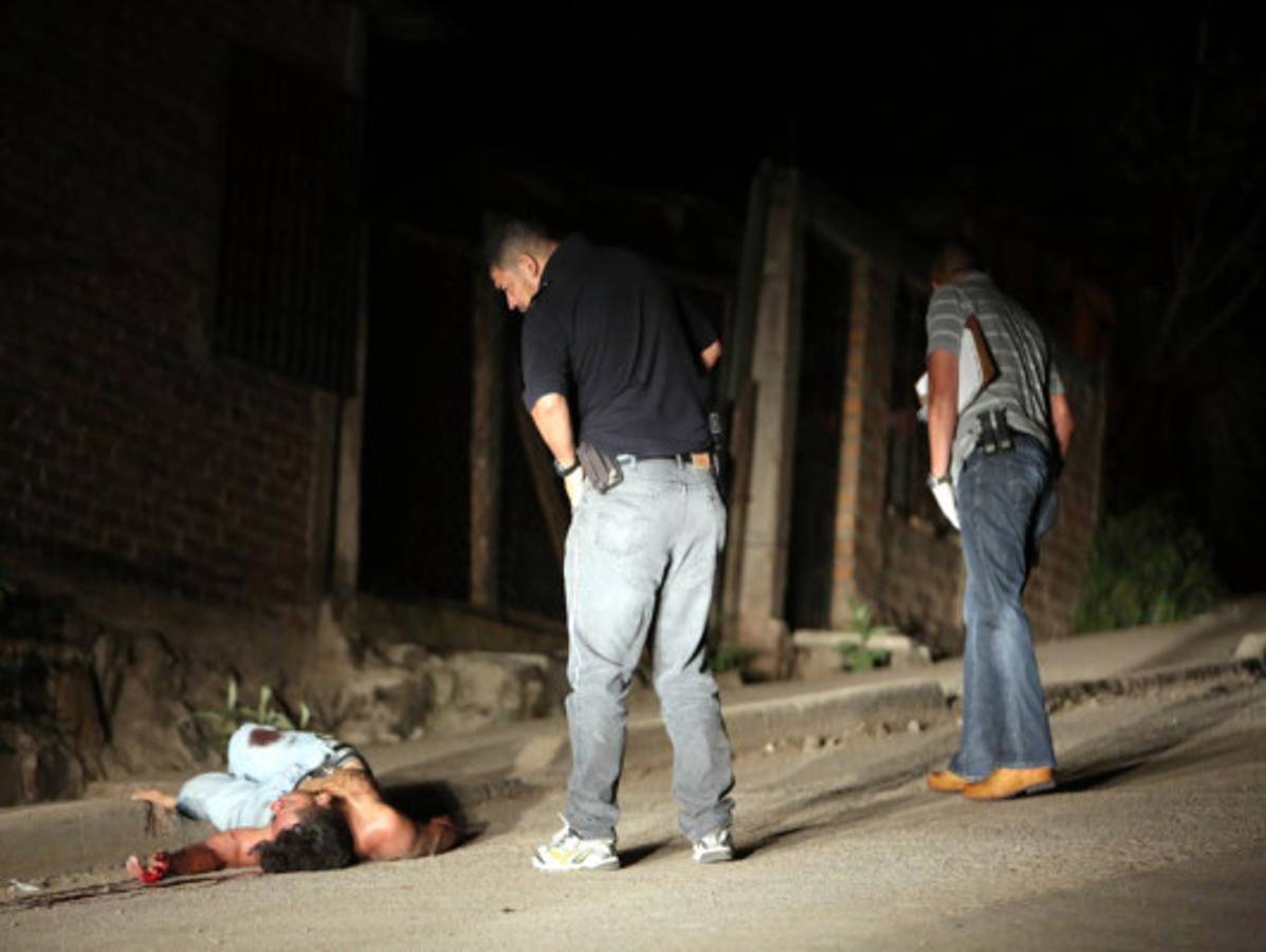 Raptan a motorista y luego lo asesinan