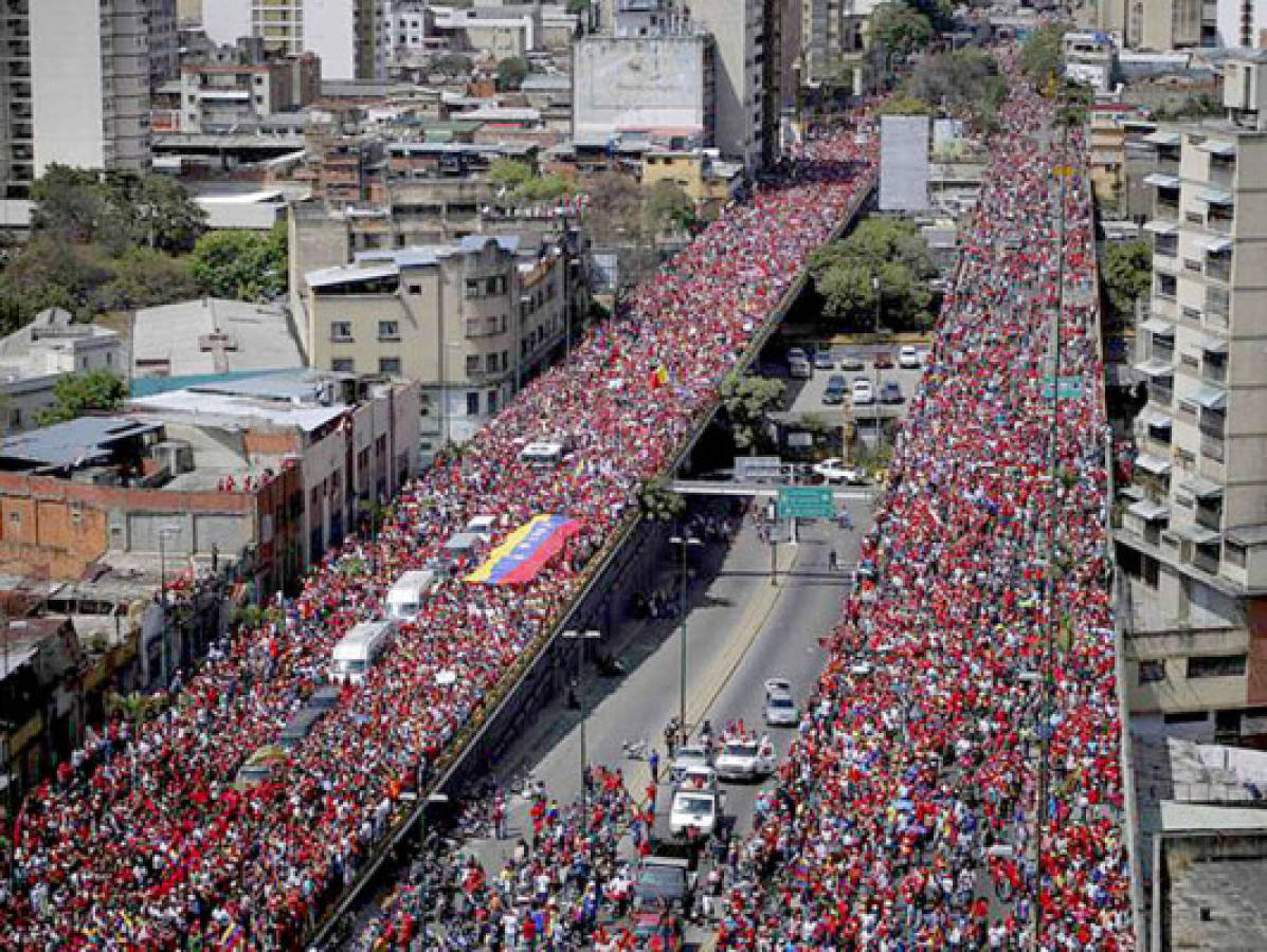 Los 16 funerales que movilizaron masas