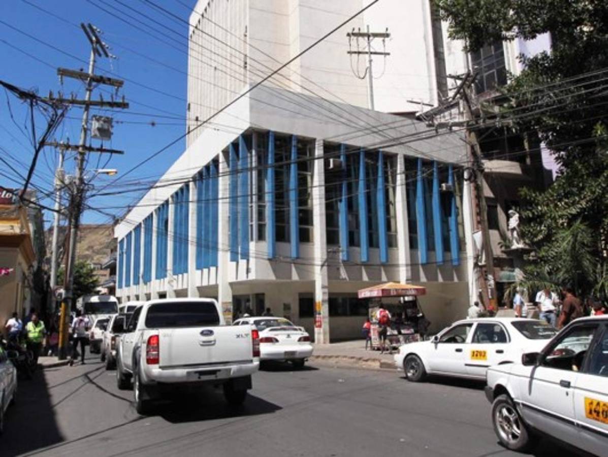 DEI incumple Ley de Impuesto sobre la Renta