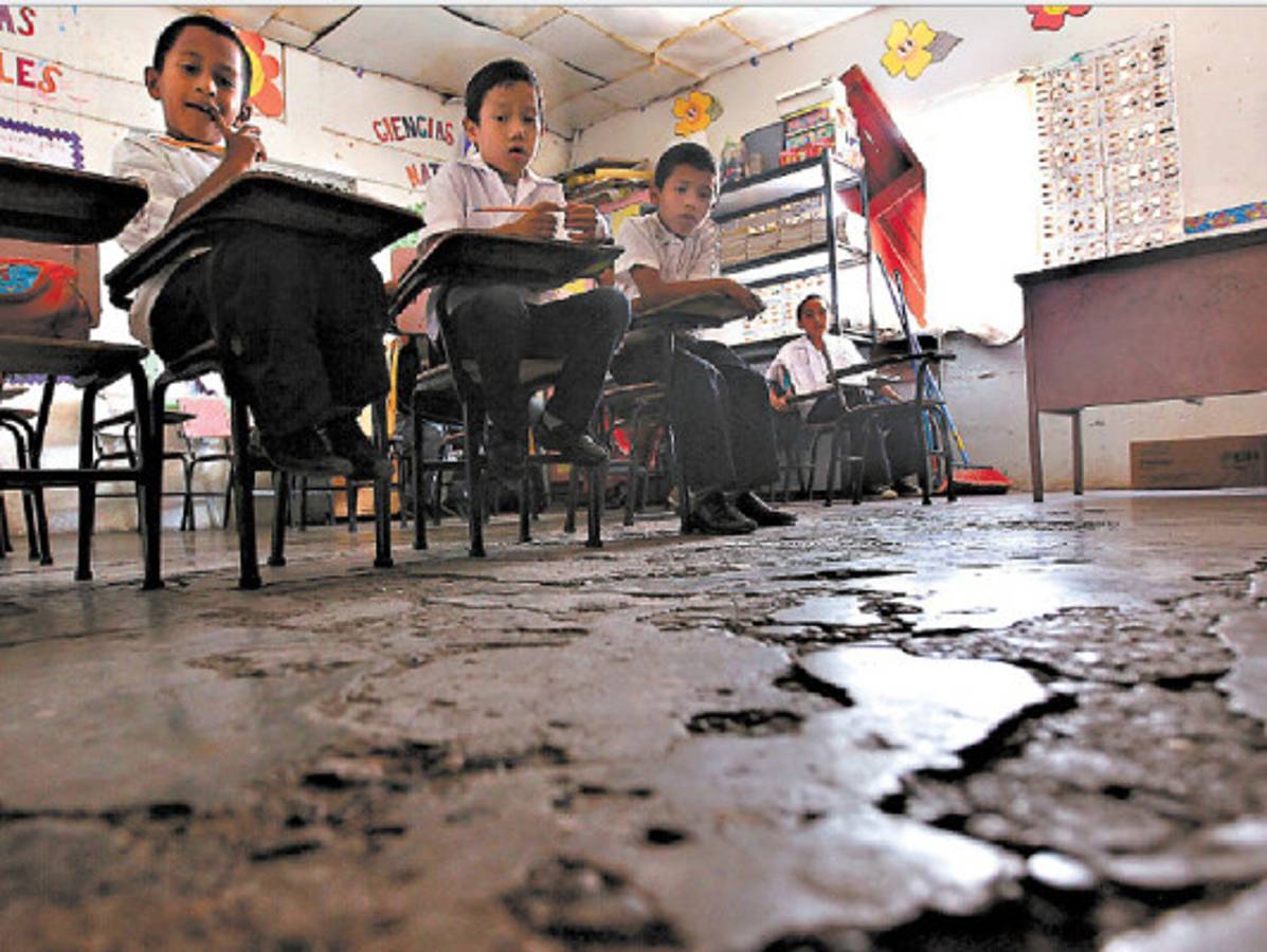 Dañado el 75 por ciento de escuelas en la capital de Honduras
