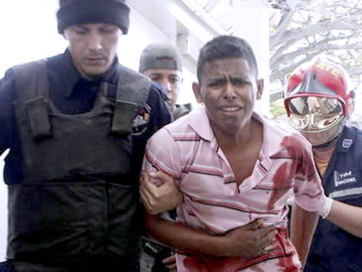 Reportan decenas de muertos en motín en cárcel venezolana