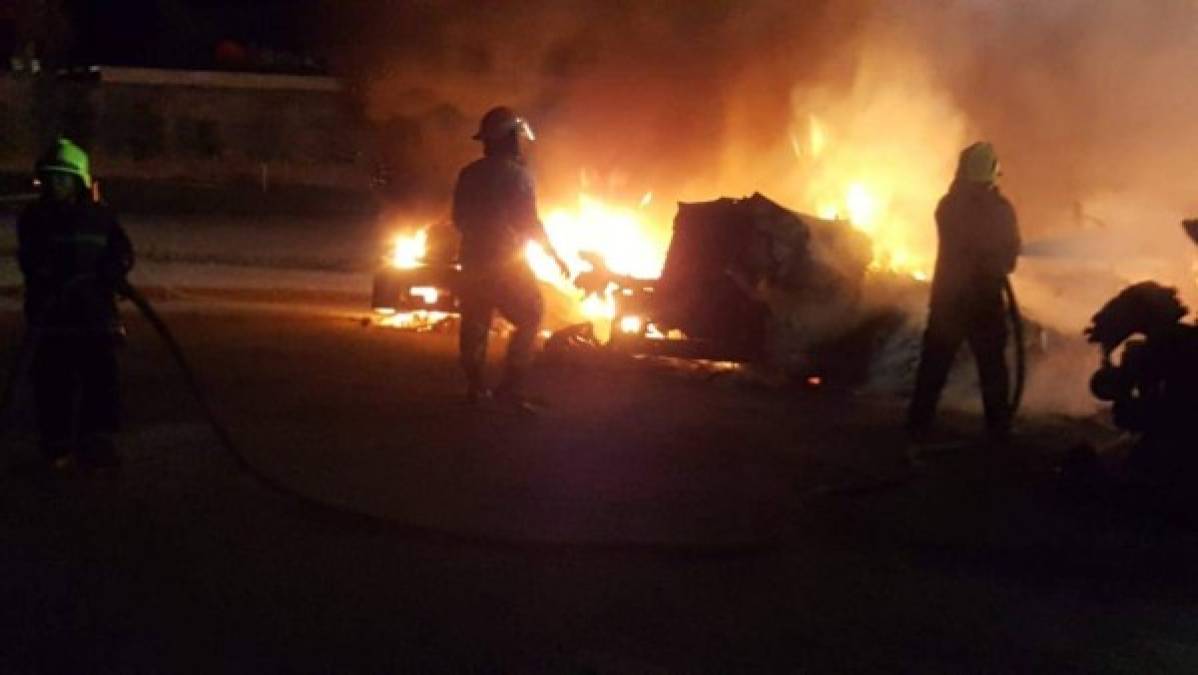 Las fotos que dejó la quema a siete cabezales en un plantel en San Pedro Sula