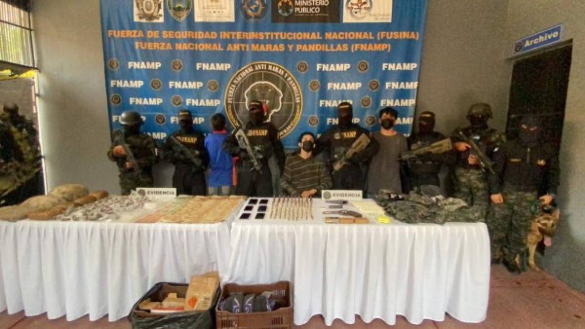 Explosivos, armas, dinero y drogas: decomisos a pandilleros en SPS (FOTOS)