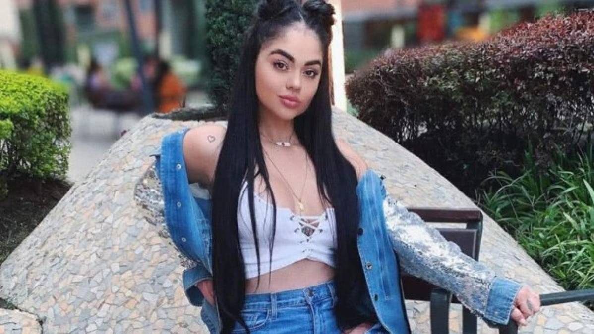 10 sensuales fotos de 'La Segura', influencer que está revolucionando las redes sociales