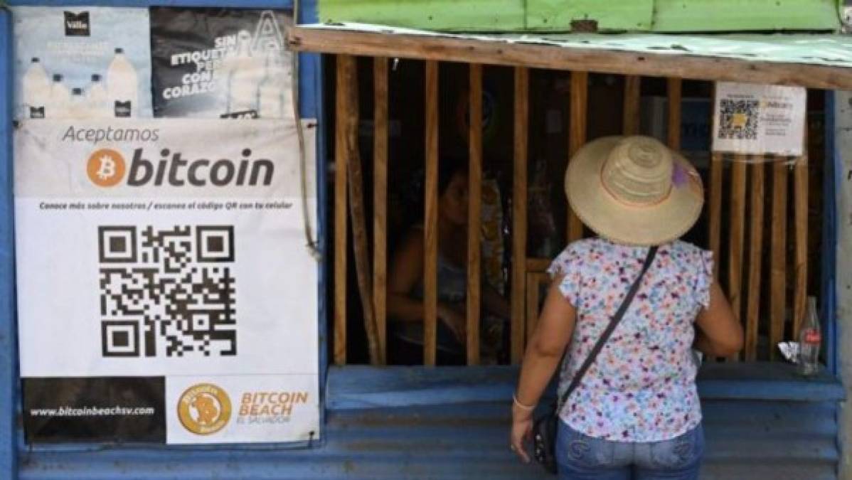 Entre tropiezos e incredulidad: Así inicia la era bitcoin en El Salvador (FOTOS)