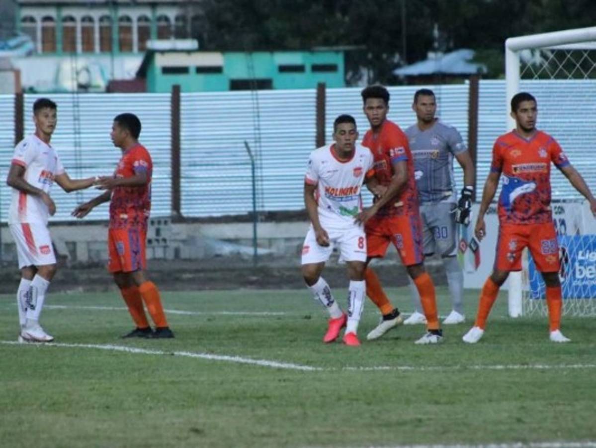 Vida y Lobos UPNFM no se hicieron daño en el Marcelo Tinoco