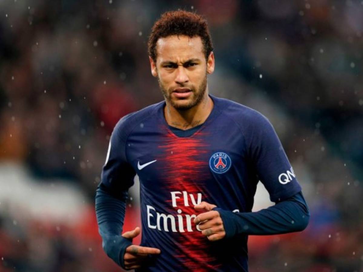 El castigo que deberá cumplir Neymar por golpear a un aficionado en Francia