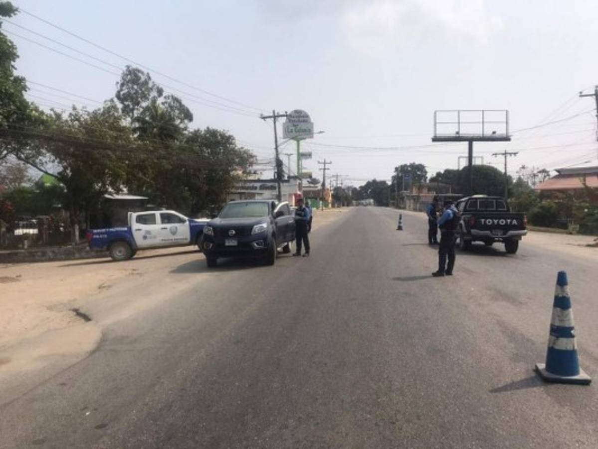 Detienen a 300 personas y decomisan 200 vehículos en El Progreso