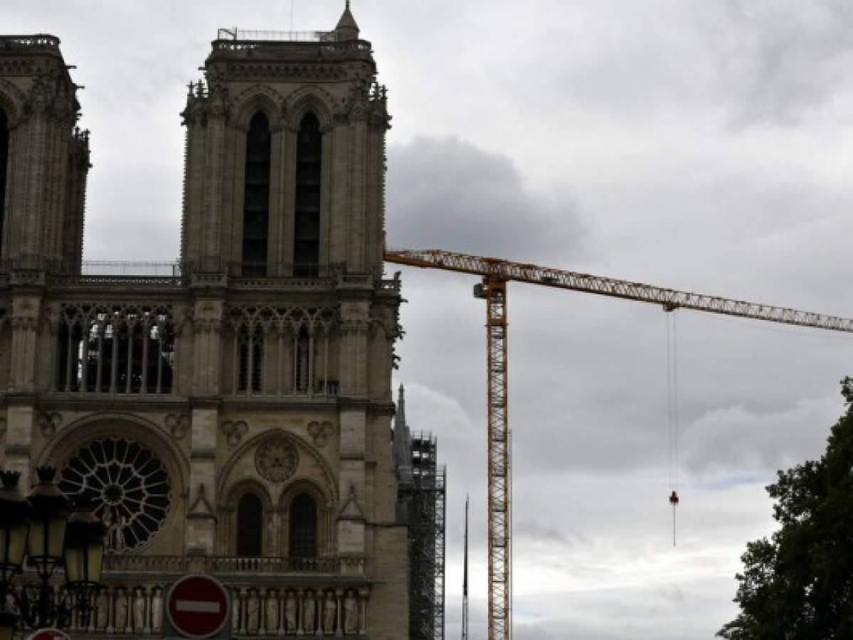Reconstrucción de la catedral de Notre Dame se apegará a diseño original