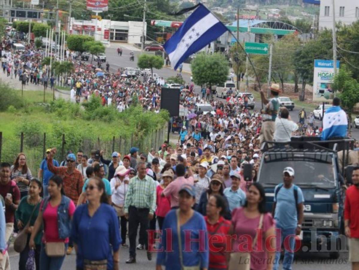 Siete datos para entender el conflicto en Salud y Educación en Honduras