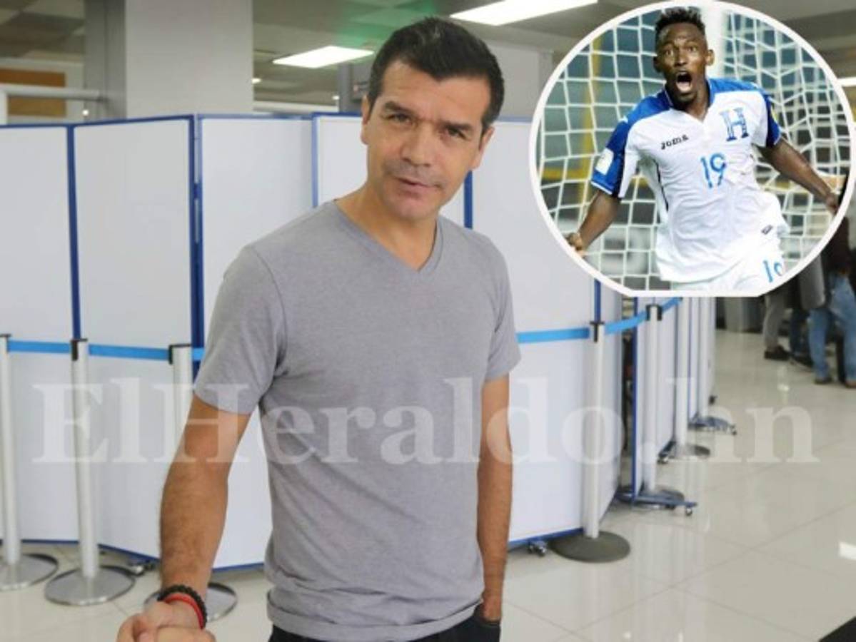 Jared Borguetti le desea suerte a Albert Elis en Monterrey